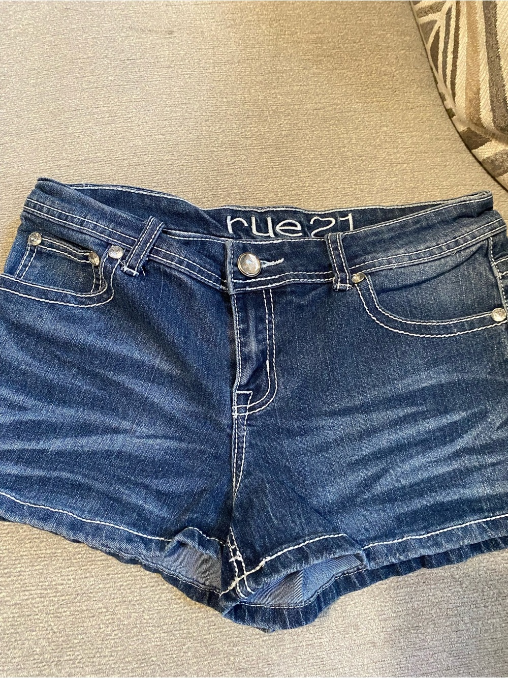 Rue21 Women's Indigo Washed Denim Shorts